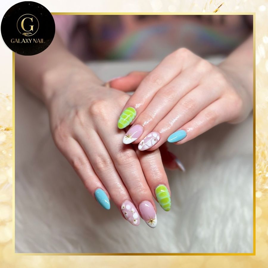 spring nails